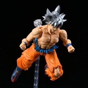 Figurine Dragon Ball Super Son Goku Ultra Instinct