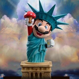 Figurine Mario Cosplay Statue de la Liberté